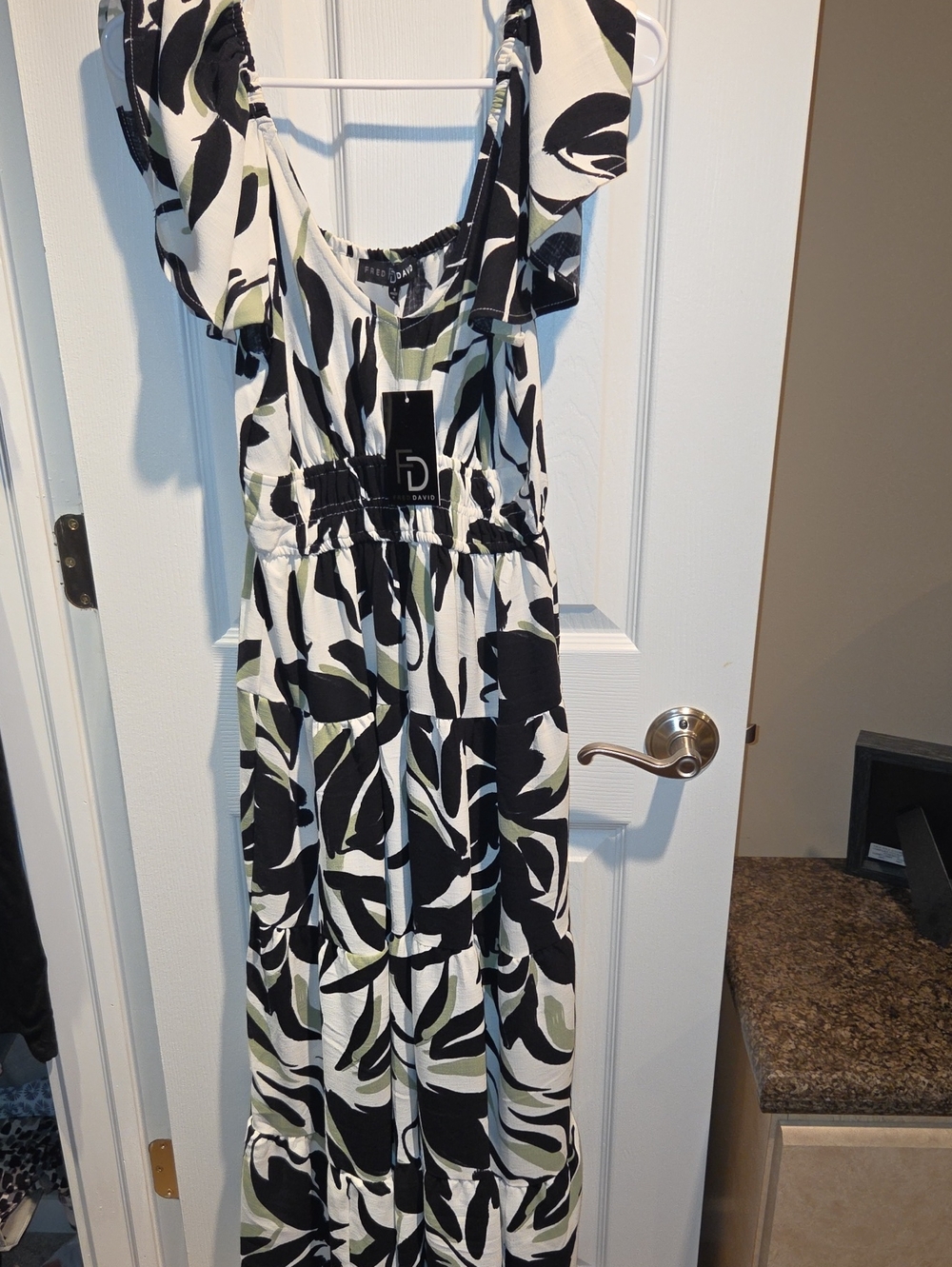 Fred David Black, White & Olive Leaf-Print Maxi Dress